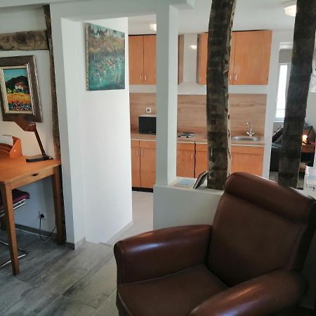 F Logement Entier Courtenay  Bagian luar foto